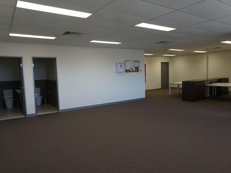 Unit 2/81 Hoskins Street, Mitchell ACT 2911