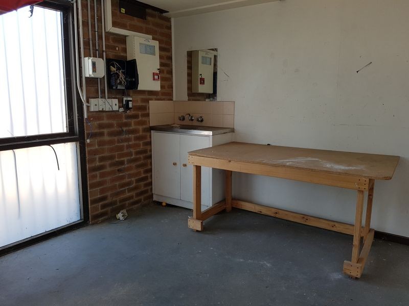 Lower Ground/137 Gladstone Street, Fyshwick ACT 2609