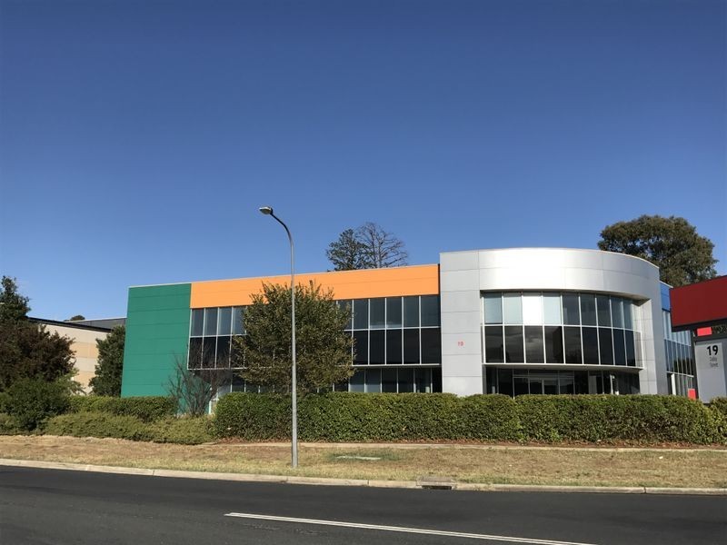 19 Dalby Street, Fyshwick ACT 2609