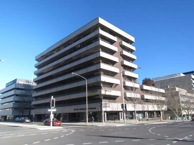 Unit 404 Level 4/17-21 University Avenue, City ACT 2601