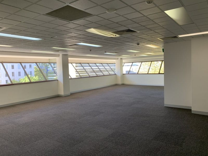 Unit 403 Level 4/17-21 University Avenue, City ACT 2601