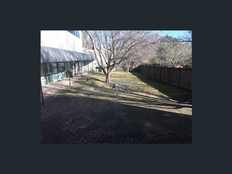 Suite 1/25 Geils Court, Deakin ACT 2600