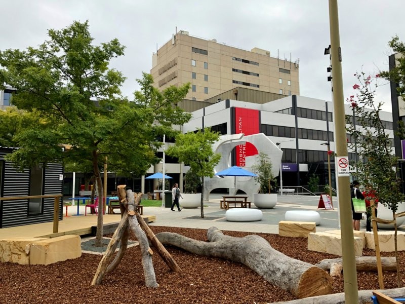 21 Bowes Place, Phillip ACT 2606