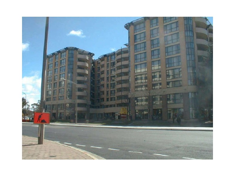 Unit 8, Ground Floor/74 Northbourne AV, Braddon ACT 2612