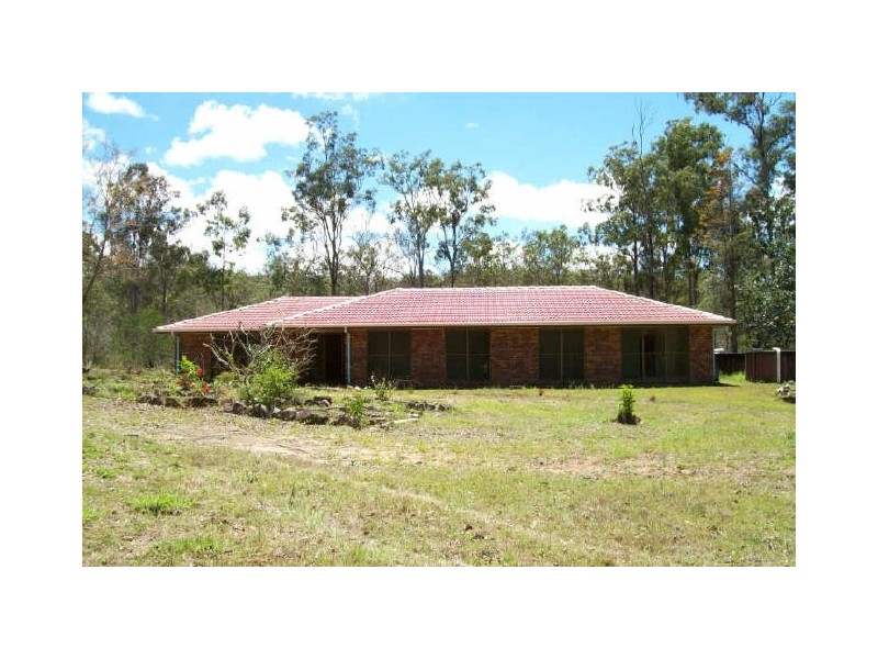 234 Clifton Drive, North Maclean QLD 4280
