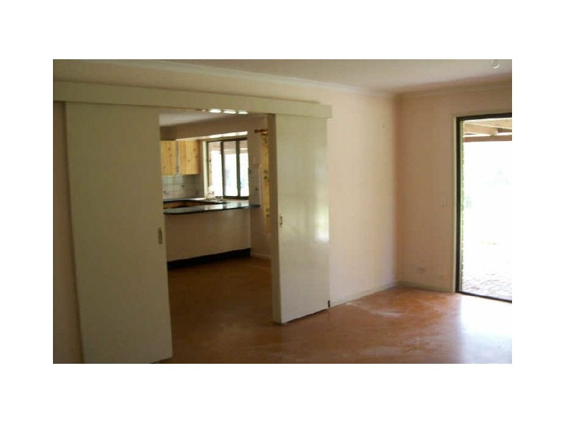 234 Clifton Drive, North Maclean QLD 4280