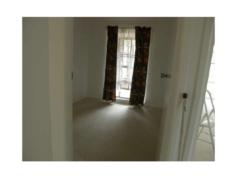 6 Shanahan Street, Redland Bay QLD 4165