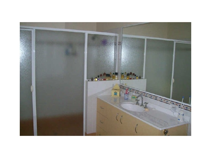 121-129 Grampian Rd, South Maclean QLD 4280