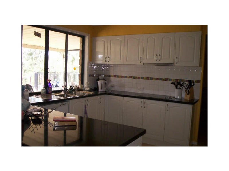 140-142 Canterbury Drive, Mundoolun QLD 4285