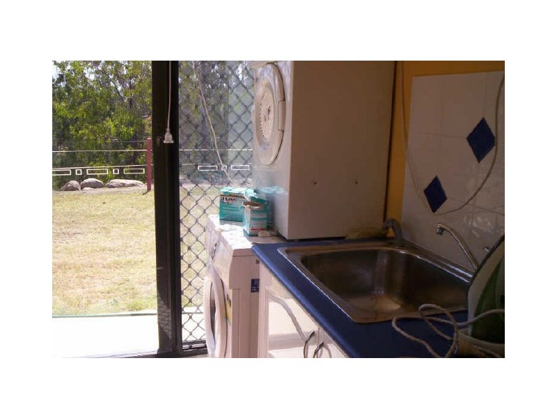 140-142 Canterbury Drive, Mundoolun QLD 4285