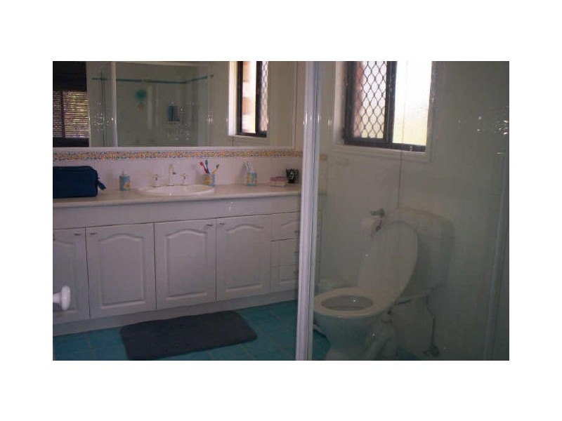 140-142 Canterbury Drive, Mundoolun QLD 4285