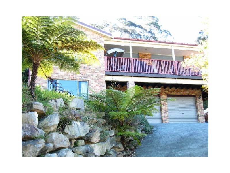 69 Broadwater Drive, Saratoga NSW 2251