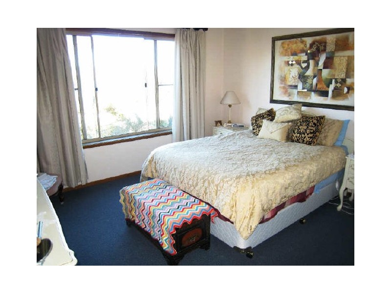 69 Broadwater Drive, Saratoga NSW 2251