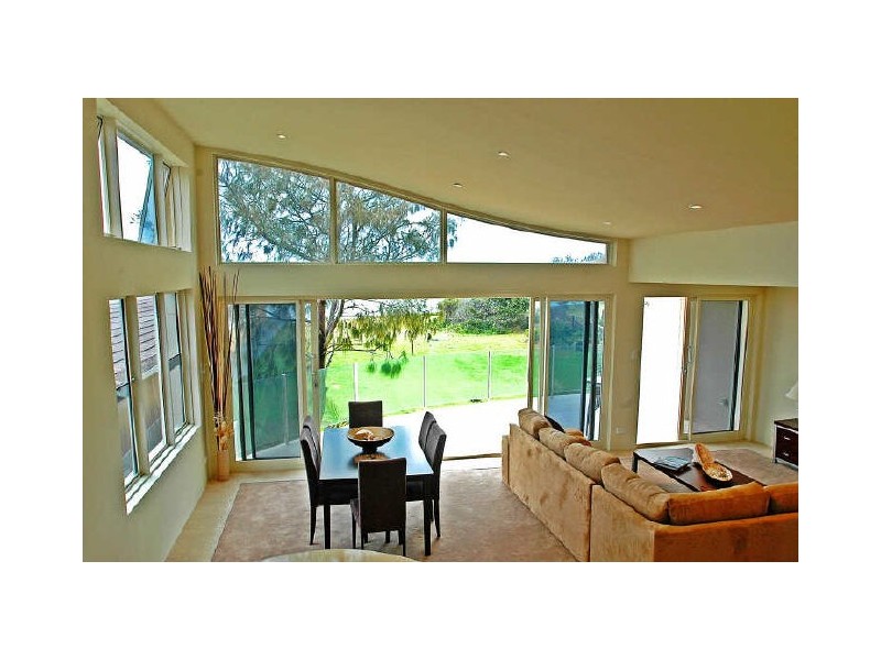 Unit 1/4/38 Lewis Street, Old Bar NSW 2430