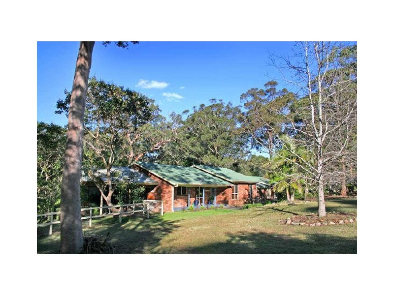 13 Awinya Close, Empire Bay NSW 2257