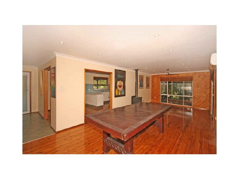 13 Awinya Close, Empire Bay NSW 2257