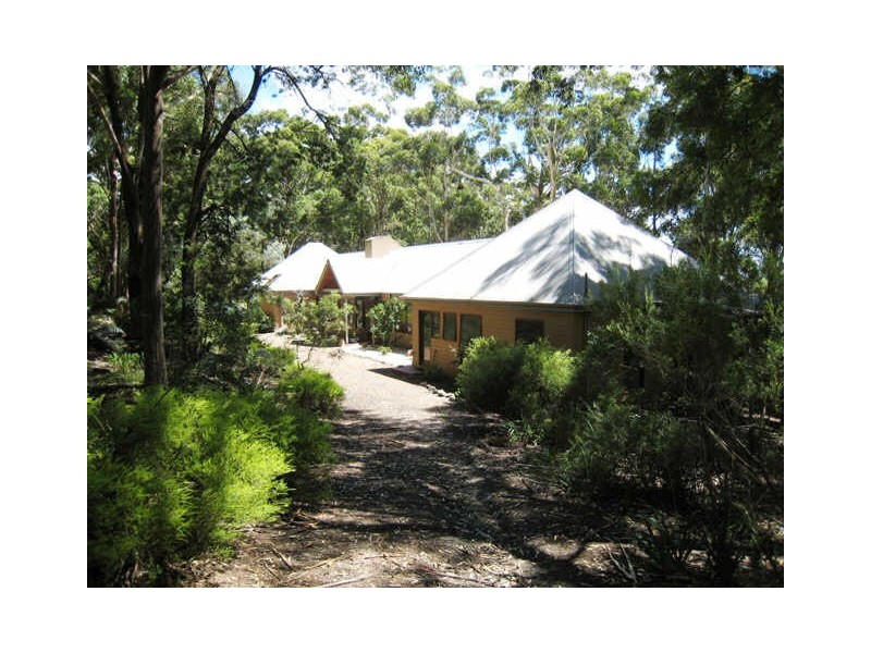 14 Bombi Road, Macmasters Beach NSW 2251