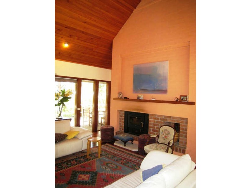 14 Bombi Road, Macmasters Beach NSW 2251