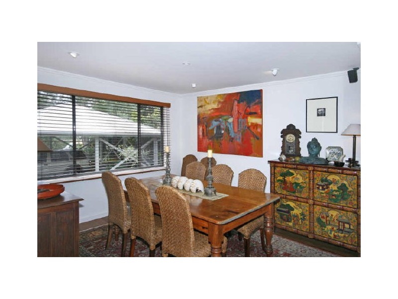 18 Three Points Avenue, Macmasters Beach NSW 2251