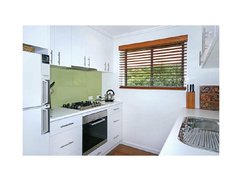 18 Three Points Avenue, Macmasters Beach NSW 2251
