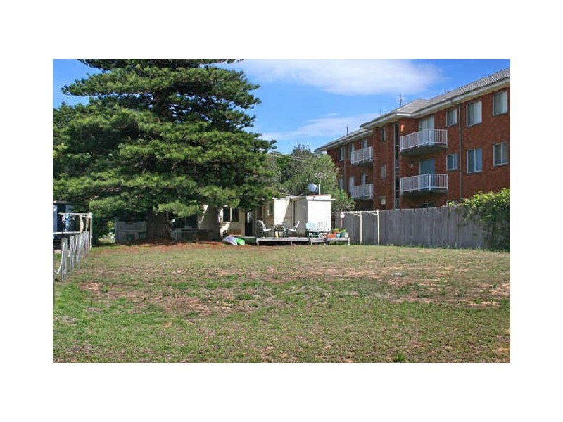 7 Ficus Avenue, Avoca Beach NSW 2251