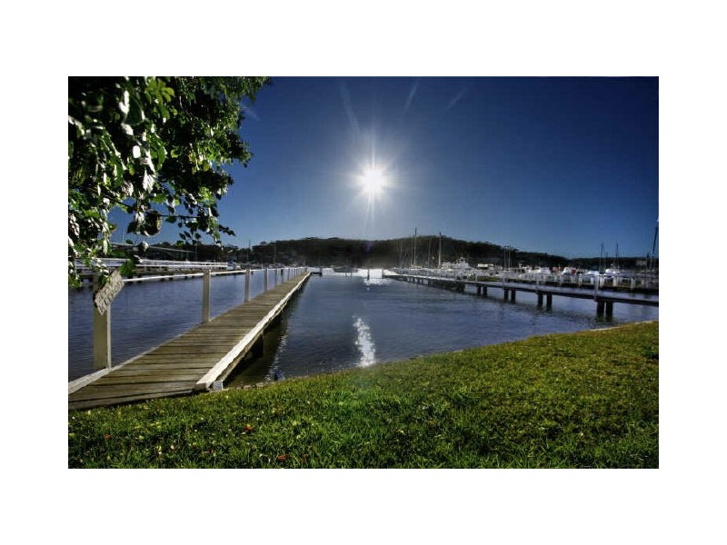 90 Booker Bay Road, Booker Bay NSW 2257