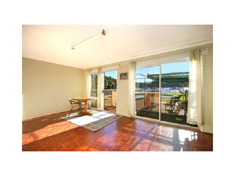 90 Booker Bay Road, Booker Bay NSW 2257