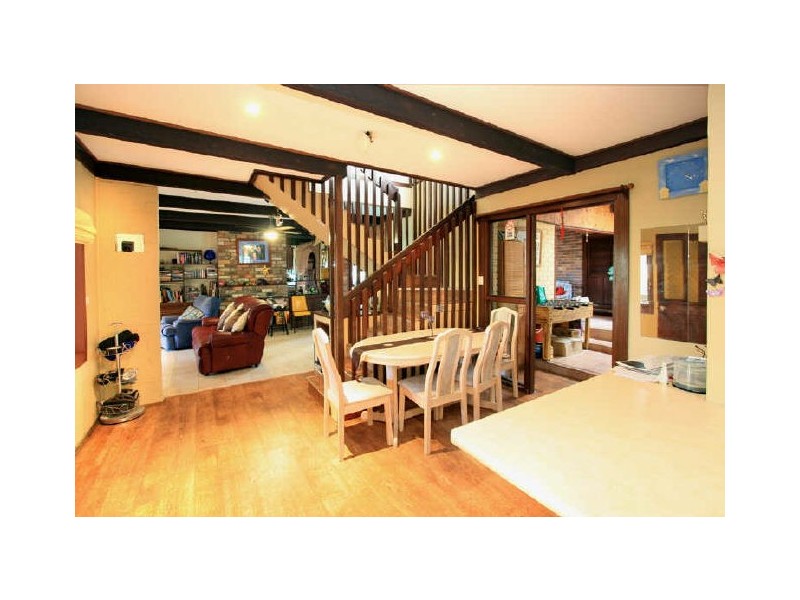 135 Avoca Drive, Kincumber NSW 2251