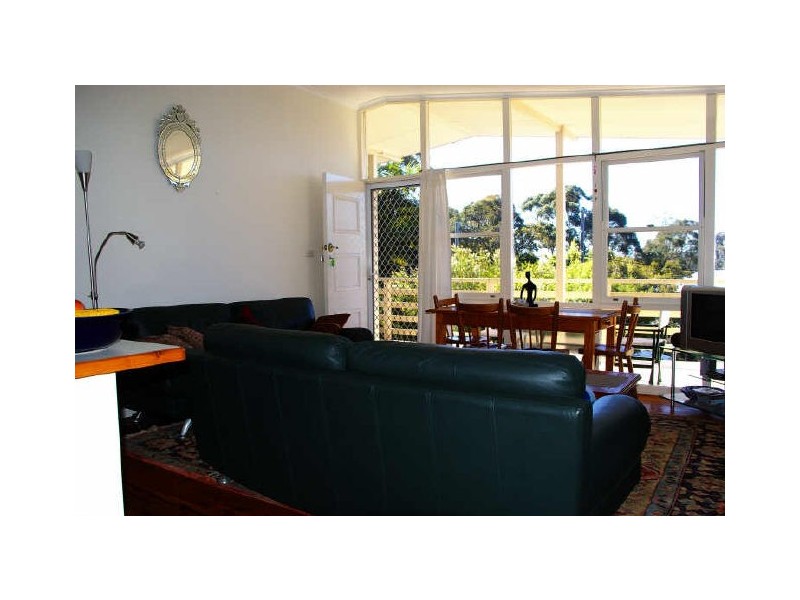 66 Beachview Esplanade, Macmasters Beach NSW 2251