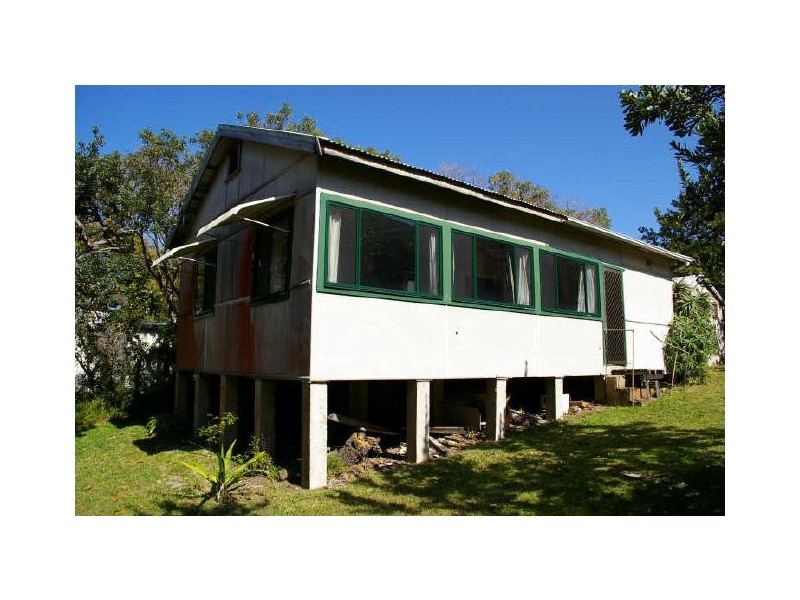 16 Tudibaring Parade, Macmasters Beach NSW 2251