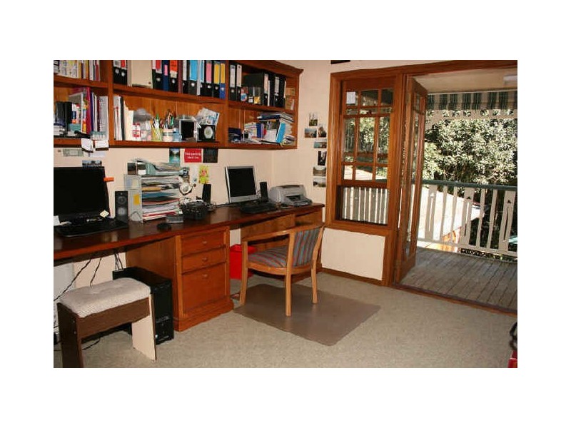 19 Waldron Rd, Kincumber NSW 2251