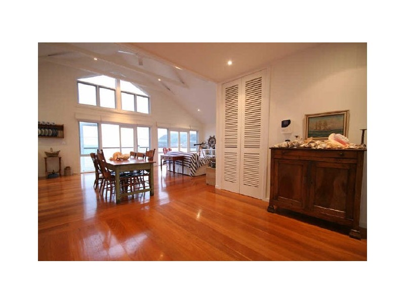 33 Tudibaring Parade, Macmasters Beach NSW 2251