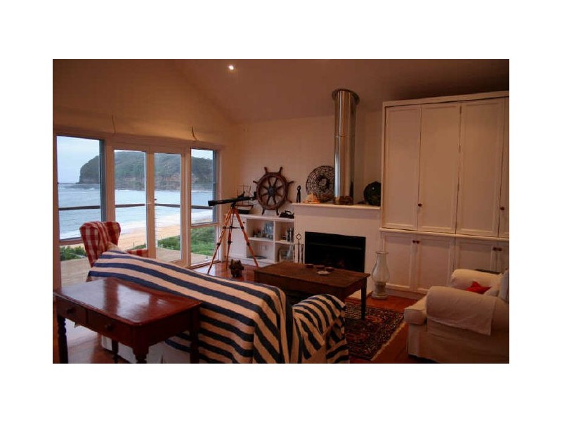 33 Tudibaring Parade, Macmasters Beach NSW 2251
