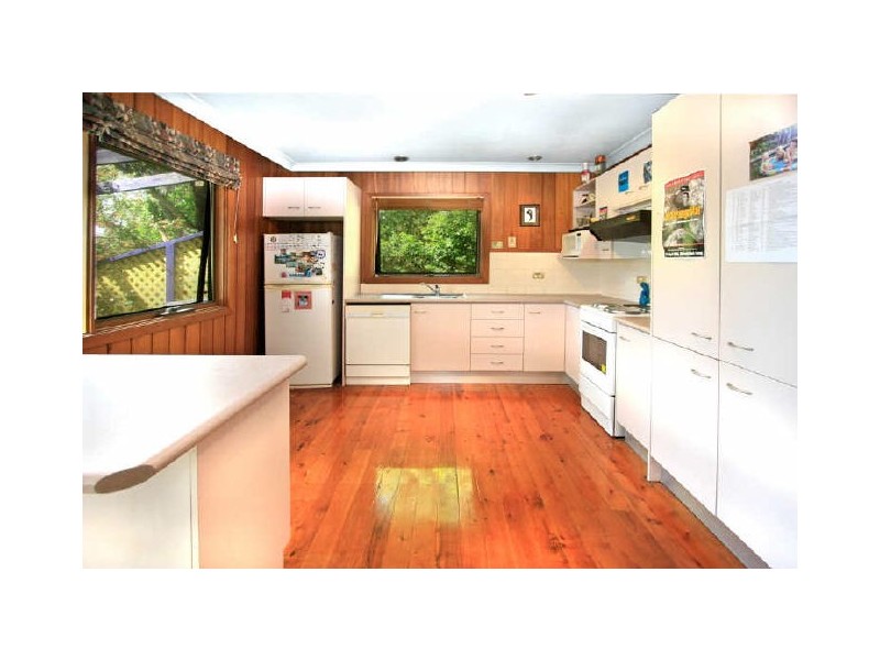 19 Daley  Avenue, Daleys Point NSW 2257