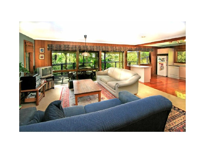 19 Daley  Avenue, Daleys Point NSW 2257