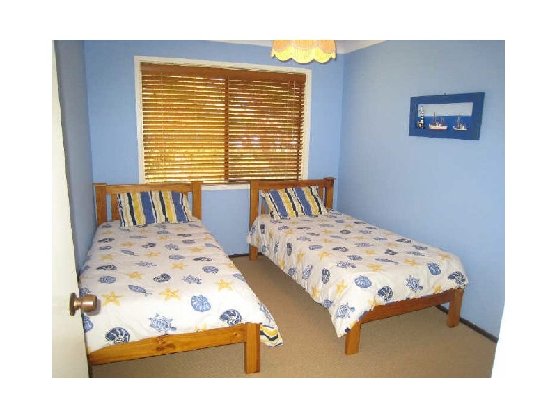 21 Ocean Drive, Macmasters Beach NSW 2251