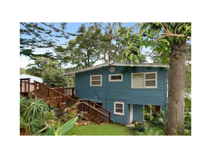 84 Del Mar Drive, Copacabana NSW 2251