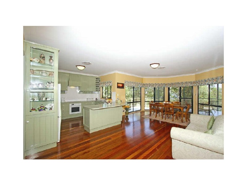 18 View Parade, Saratoga NSW 2251