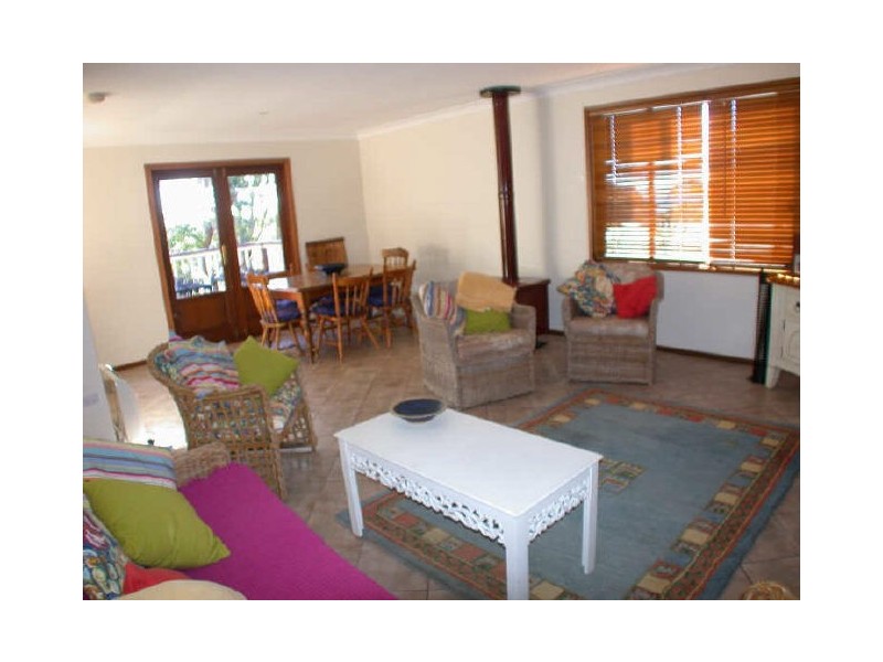 7 Namatjira Drive, Macmasters Beach NSW 2251