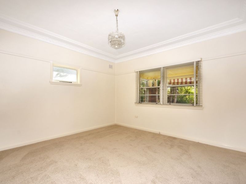 208 Forest Road, Gymea Bay NSW 2227