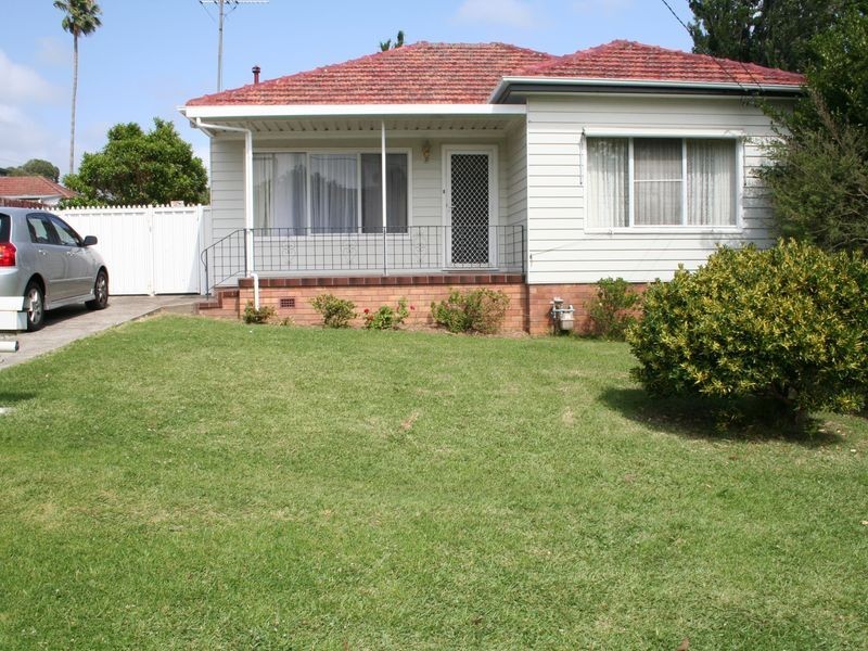 5 Mawarra Avenue, Miranda NSW 2228