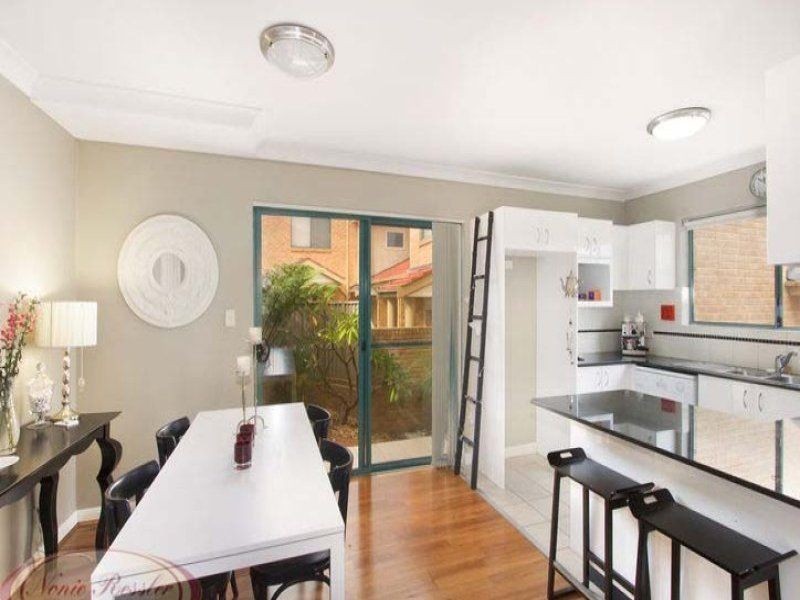 9/109-111 President Avenue, Caringbah NSW 2229