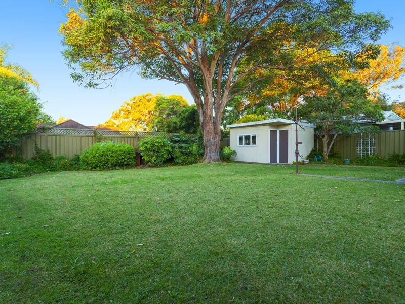 6 Bimbadeen Avenue, Miranda NSW 2228