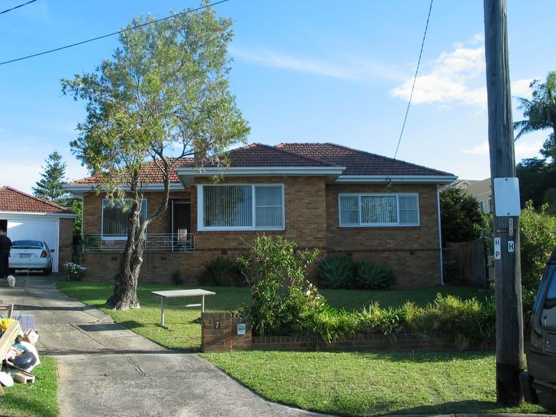 7 Higherdale Avenue, Miranda NSW 2228