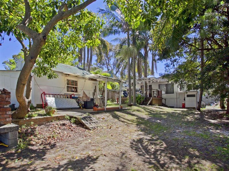 120 President Ave, Miranda NSW 2228