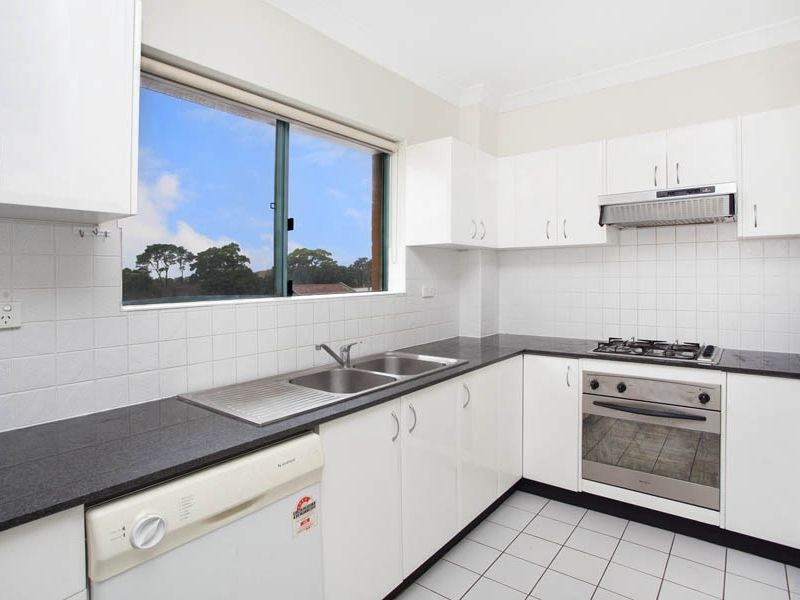 15/369-373 Kingsway, Caringbah NSW 2229