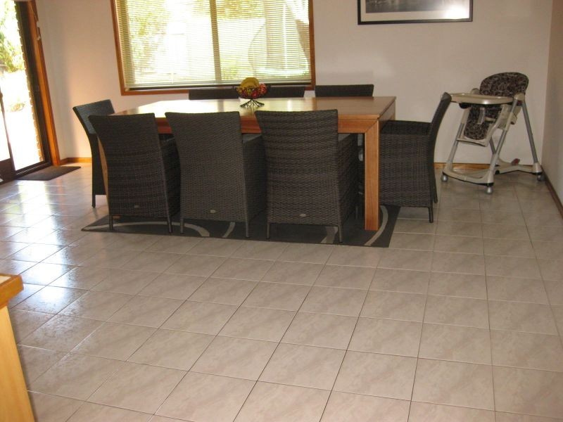 16 Bradman Road, Menai NSW 2234