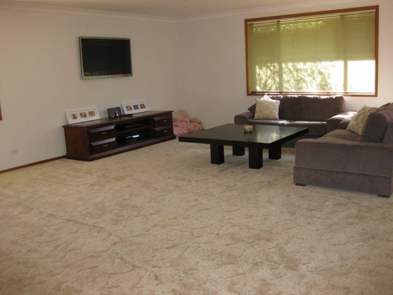 16 Bradman Road, Menai NSW 2234