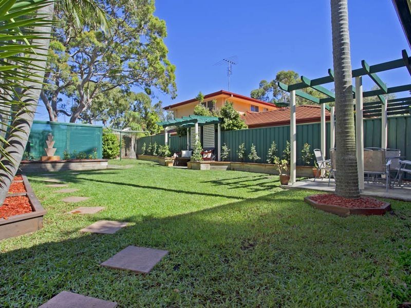 188 Oak Road, Kirrawee NSW 2232