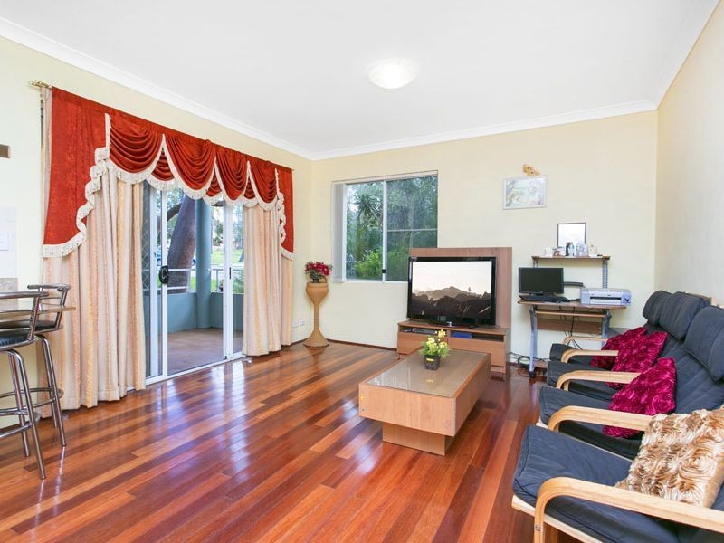 1/3-5 Banksia Road, Caringbah NSW 2229